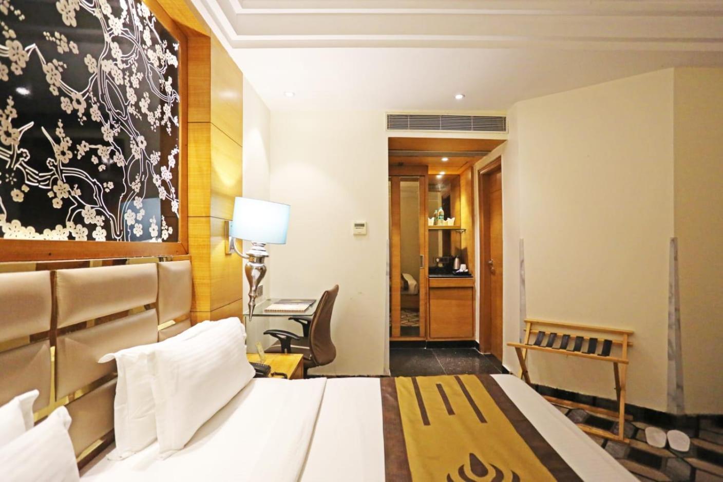 Hotel Grand Aerotech 4*